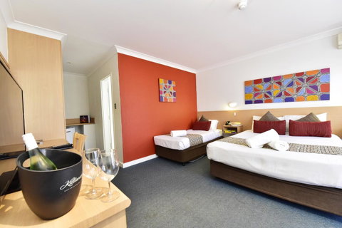 Diplomat Hotel Alice Springs - Holiday Adelaide 21