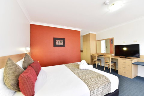 Diplomat Hotel Alice Springs - Holiday Adelaide 24