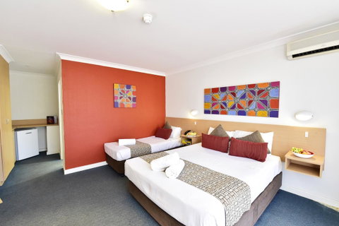 Diplomat Hotel Alice Springs - Holiday Adelaide 6