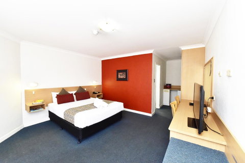 Diplomat Hotel Alice Springs - Holiday Adelaide 26