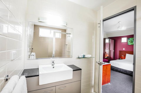 Novotel Darwin Airport - Holiday Adelaide 10