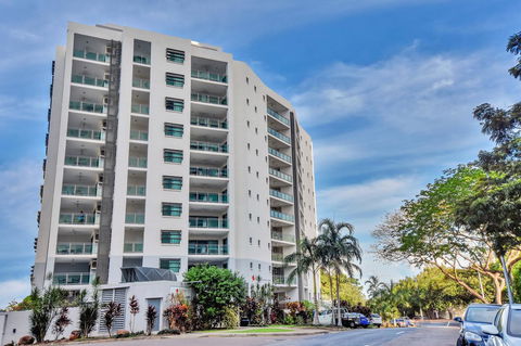 Argus Apartments Darwin - Holiday Adelaide 8