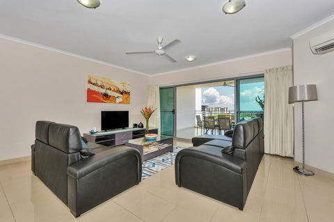 Argus Apartments Darwin - Holiday Adelaide 0