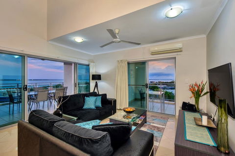 Argus Apartments Darwin - Holiday Adelaide 12