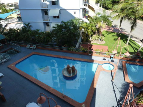 Cullen Bay Resorts - Holiday Adelaide 13