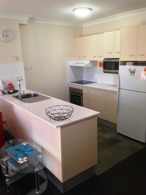 Beaches Serviced Apartments - Holiday Adelaide 38