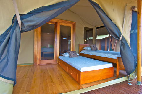 Wildman Wilderness Lodge - Holiday Adelaide 8