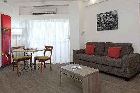 Novotel Darwin CBD - Holiday Adelaide 8