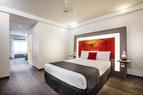 Novotel Darwin CBD - Holiday Adelaide 19
