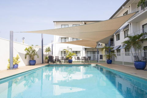 Metro Advance Apartments & Hotel - Holiday Adelaide 1