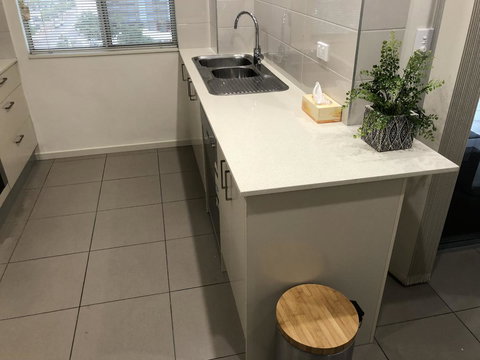 Darwin-Ocean Views, Tropical Getaway, Pool & Aircon - Holiday Adelaide 11