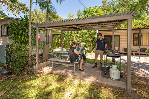 Oasis Tourist Park - Holiday Adelaide 5