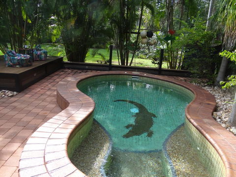 DARWIN'S SHADY ACRES RETREAT - Holiday Adelaide 13