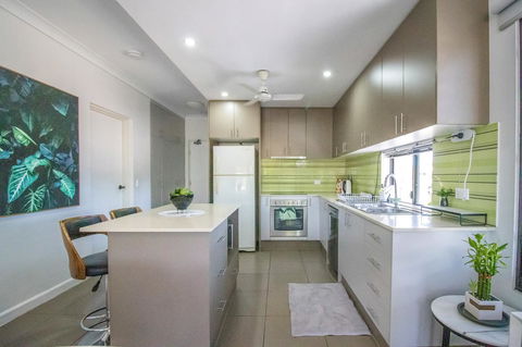 ZEN QUEST - The NOMADS PAD Near Nightcliff Markets & Sunset Foreshore - Holiday Adelaide 26