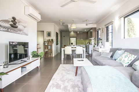 ZEN QUEST - The NOMADS PAD Near Nightcliff Markets & Sunset Foreshore - Holiday Adelaide 1