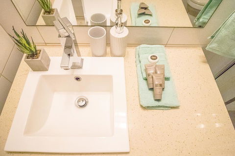 ZEN QUEST - The NOMADS PAD Near Nightcliff Markets & Sunset Foreshore - Holiday Adelaide 20