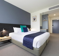 Mantra MacArthur Hotel - Holiday Adelaide