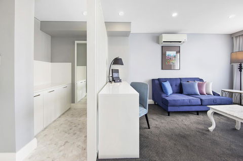 Canberra Rex Hotel - Holiday Adelaide 40