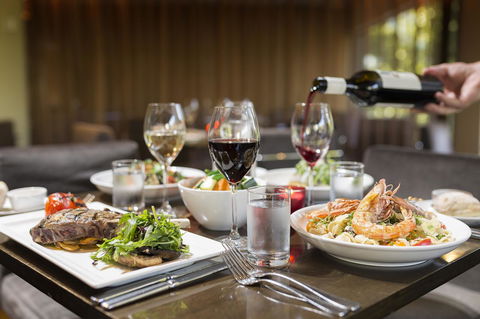 Novotel Canberra - Holiday Adelaide 34