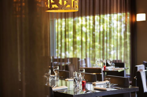 Novotel Canberra - Holiday Adelaide 43