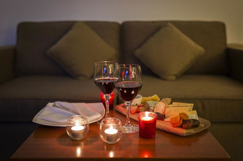 Novotel Canberra - Holiday Adelaide 41