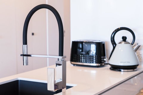 Highgate Executive Apartment City Walk Canberra - Holiday Adelaide 7