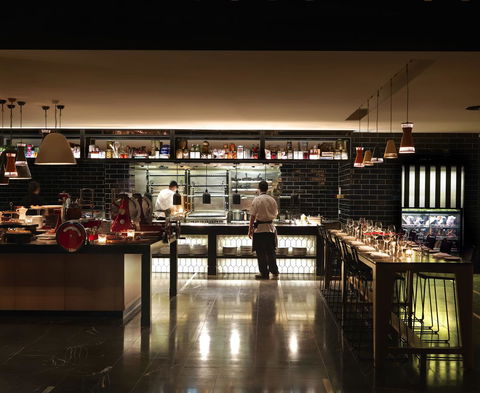 QT Canberra - Holiday Adelaide 18