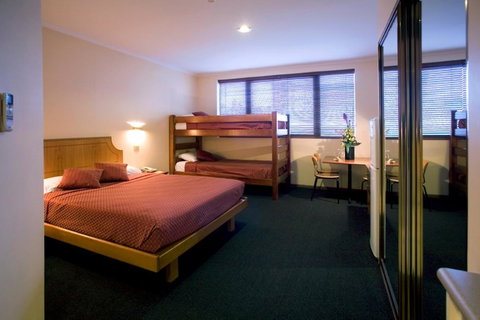Madison Capital Executive Apartments - Holiday Adelaide 1