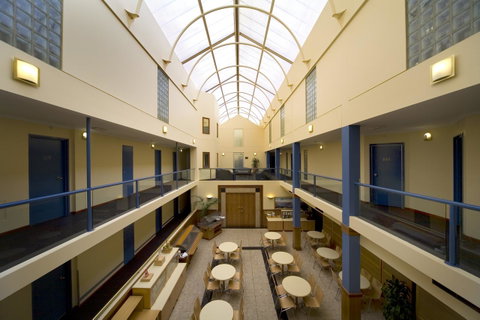 Madison Capital Executive Apartments - Holiday Adelaide 2