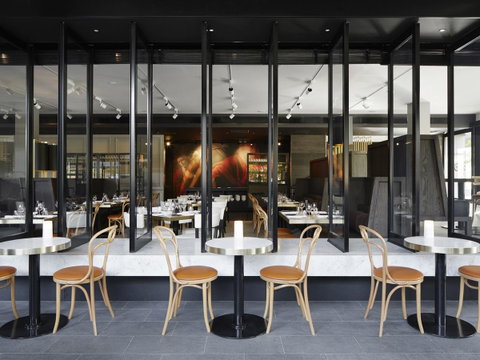 Burbury Hotel - Holiday Adelaide 18