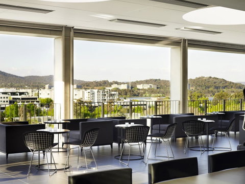 Burbury Hotel - Holiday Adelaide 9