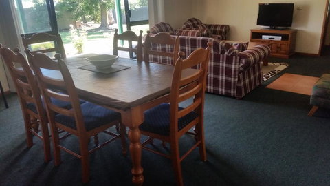 Bonaways - Holiday Adelaide 3