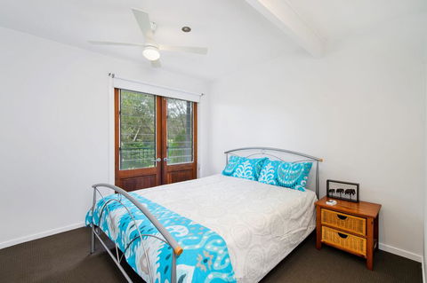 BONNY BEACH HOUSE - Holiday Accomodation With Pool - Holiday Adelaide 2