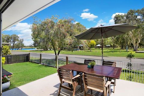 Booker Pde 34, Unit 2 - Pet Friendly - - Holiday Adelaide 0