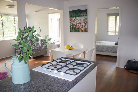 Booloumba Creek Cottage - Holiday Adelaide 0