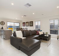 BOUTIQUE STAYS - Carinya - Holiday Adelaide