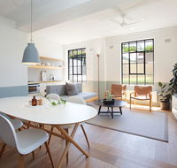 Boutique Sunlit Studio with Designer Furnishings - Holiday Adelaide