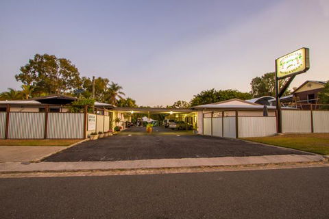 Boyne Island Motel And Villas - Holiday Adelaide 3