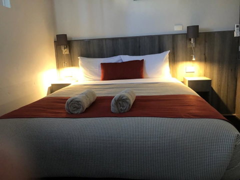 Bradman Motor Inn - Holiday Adelaide 2
