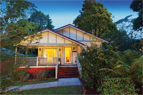 Brantwood Cottage Luxury Accommodation - Holiday Adelaide 0