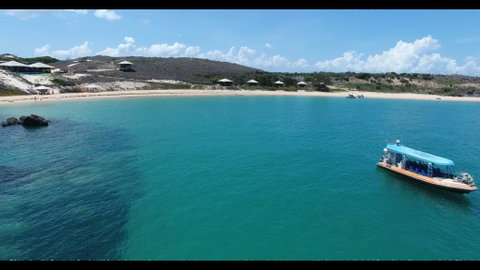 Bremer Island Banubanu Beach Retreat - Holiday Adelaide 0