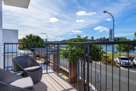 Bridge View Apartments - Holiday Adelaide 3