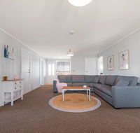 Bridport Holiday House - Holiday Adelaide