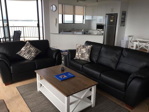 Broadwater Shores Waterfront Apartments - Holiday Adelaide 1