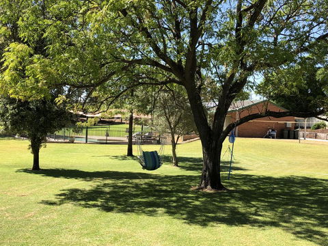 Bullanginya Lodge - Holiday Adelaide 2