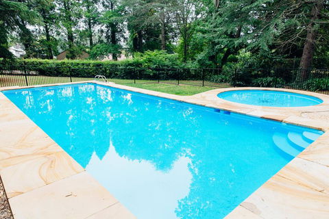 Bundanoon Hotel - Holiday Adelaide 1