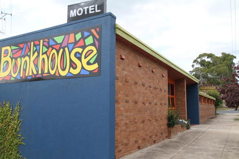 Bunkhouse Motel - Holiday Adelaide 2