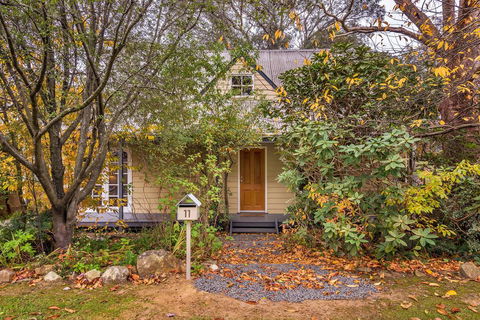 Bunyip Cottage - Holiday Adelaide 0