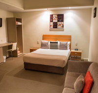 Burkes Hotel Motel - Holiday Adelaide