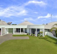 Busselton Beach House - Holiday Adelaide